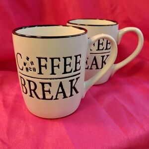 Coffee Break White Mugs Set